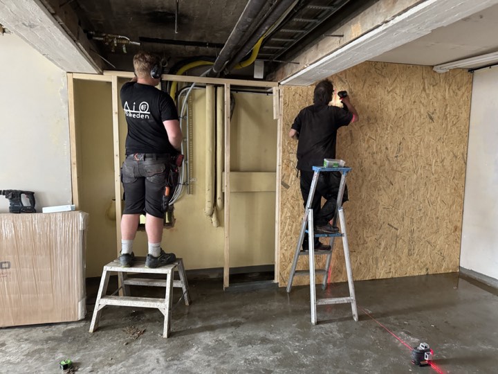 Nya innerväggar i lokal